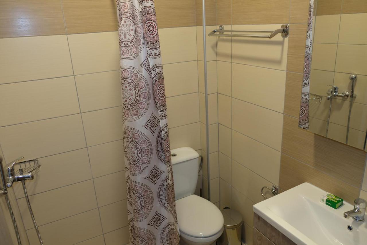 Bright & Comfy Near The Apartment Kos Town
